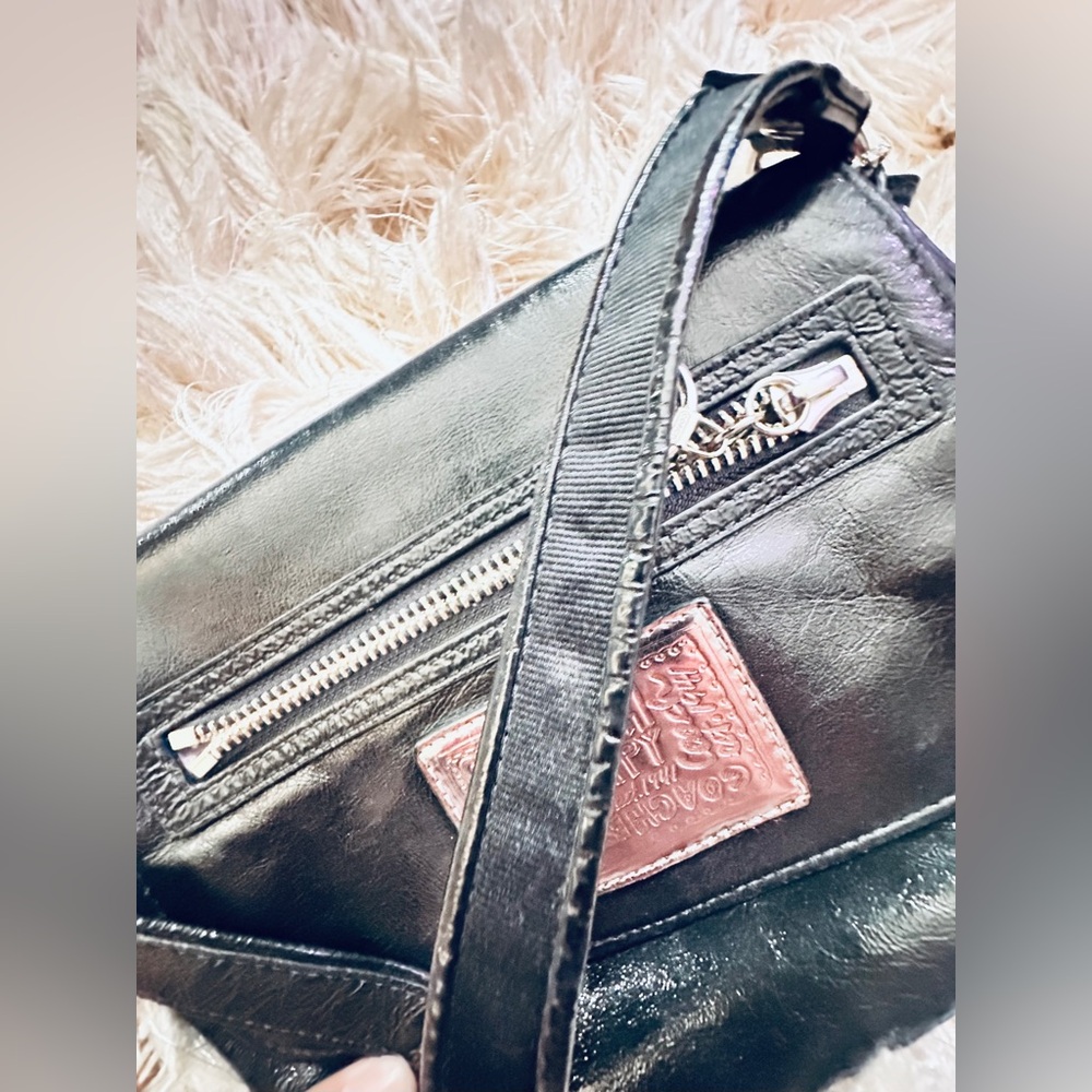 Coach Vintage POPPY patent leather graffiti embossed shoulder bag - Picture 3 of 14